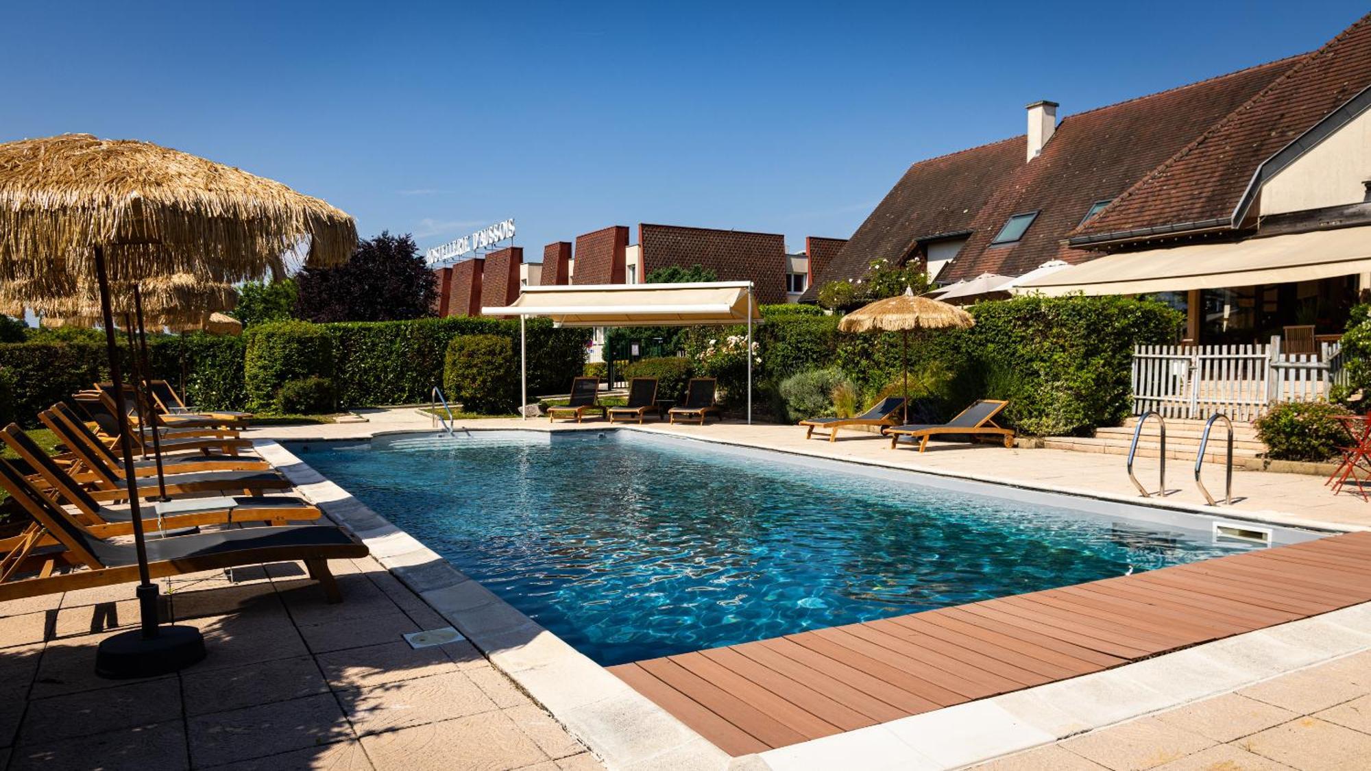 Logis Hostellerie D'Aussois Семюр-ан-Осуа Екстер'єр фото